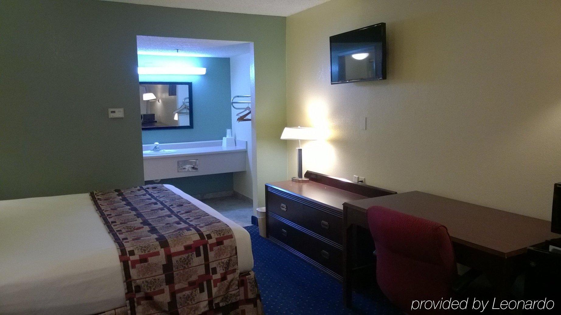 University Inn Fresno Eksteriør billede